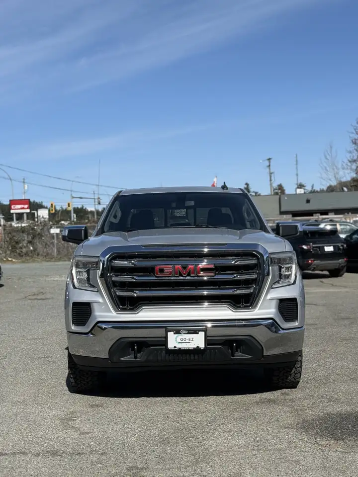GMC Sierra 1500 снимка GMC Sierra 1500