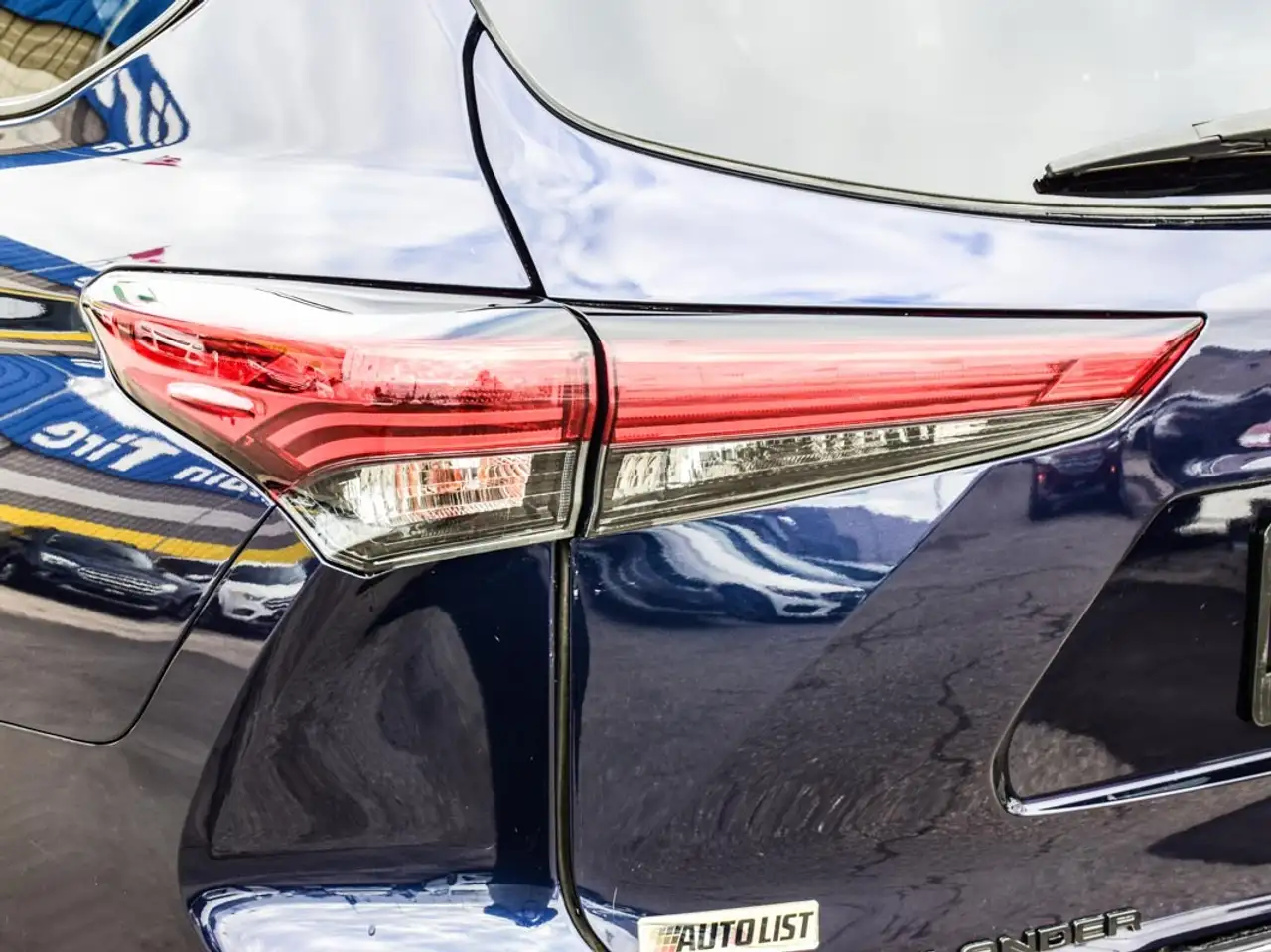 Toyota Highlander photo Toyota Highlander