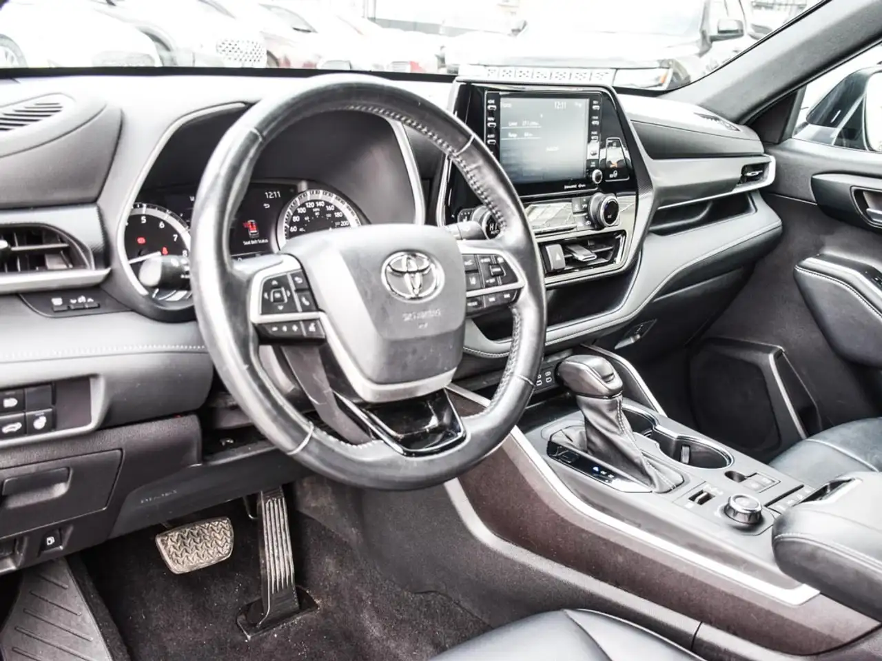 Toyota Highlander photo Toyota Highlander