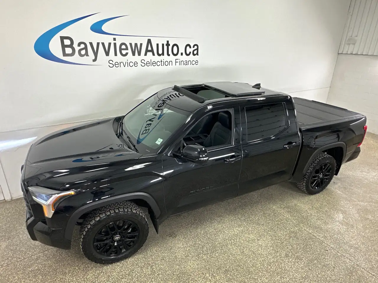 Toyota Tundra снимка Toyota Tundra