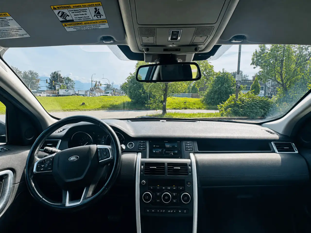 Land Rover Discovery Sport снимка Land Rover Discovery Sport