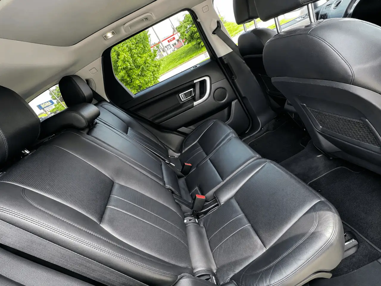 Land Rover Discovery Sport снимка Land Rover Discovery Sport