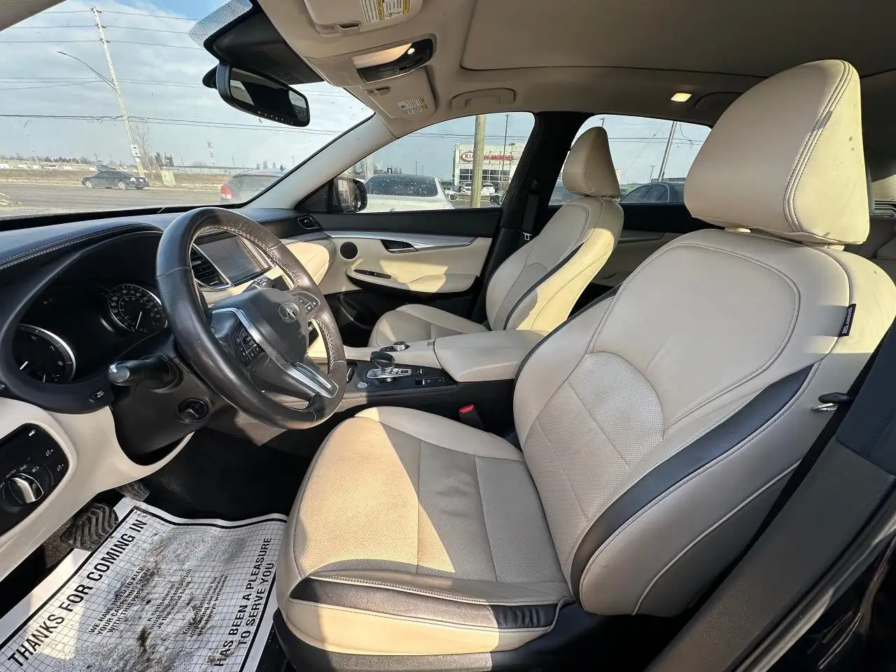 Infiniti QX50 снимка Infiniti QX50