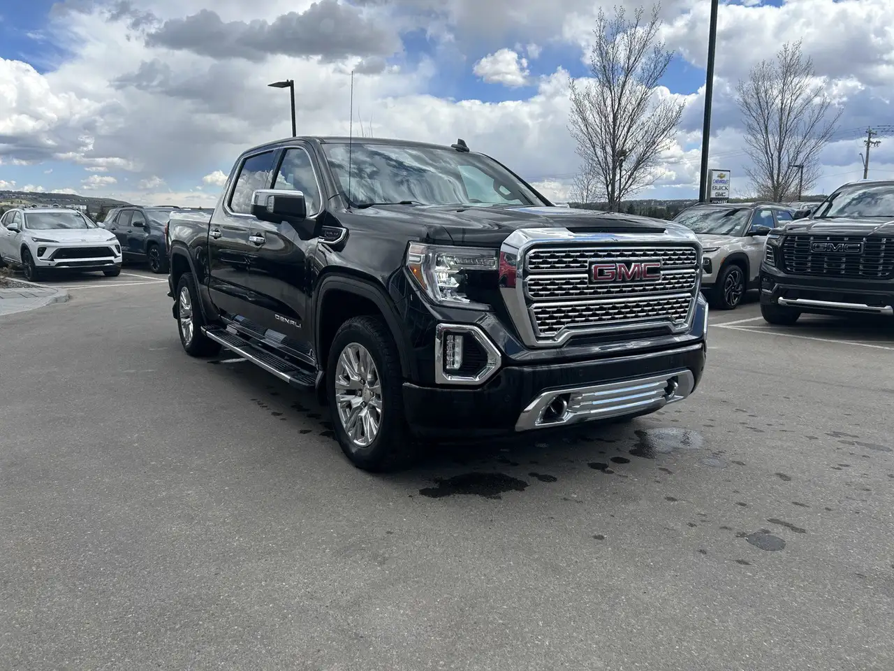 GMC Sierra 1500 снимка GMC Sierra 1500