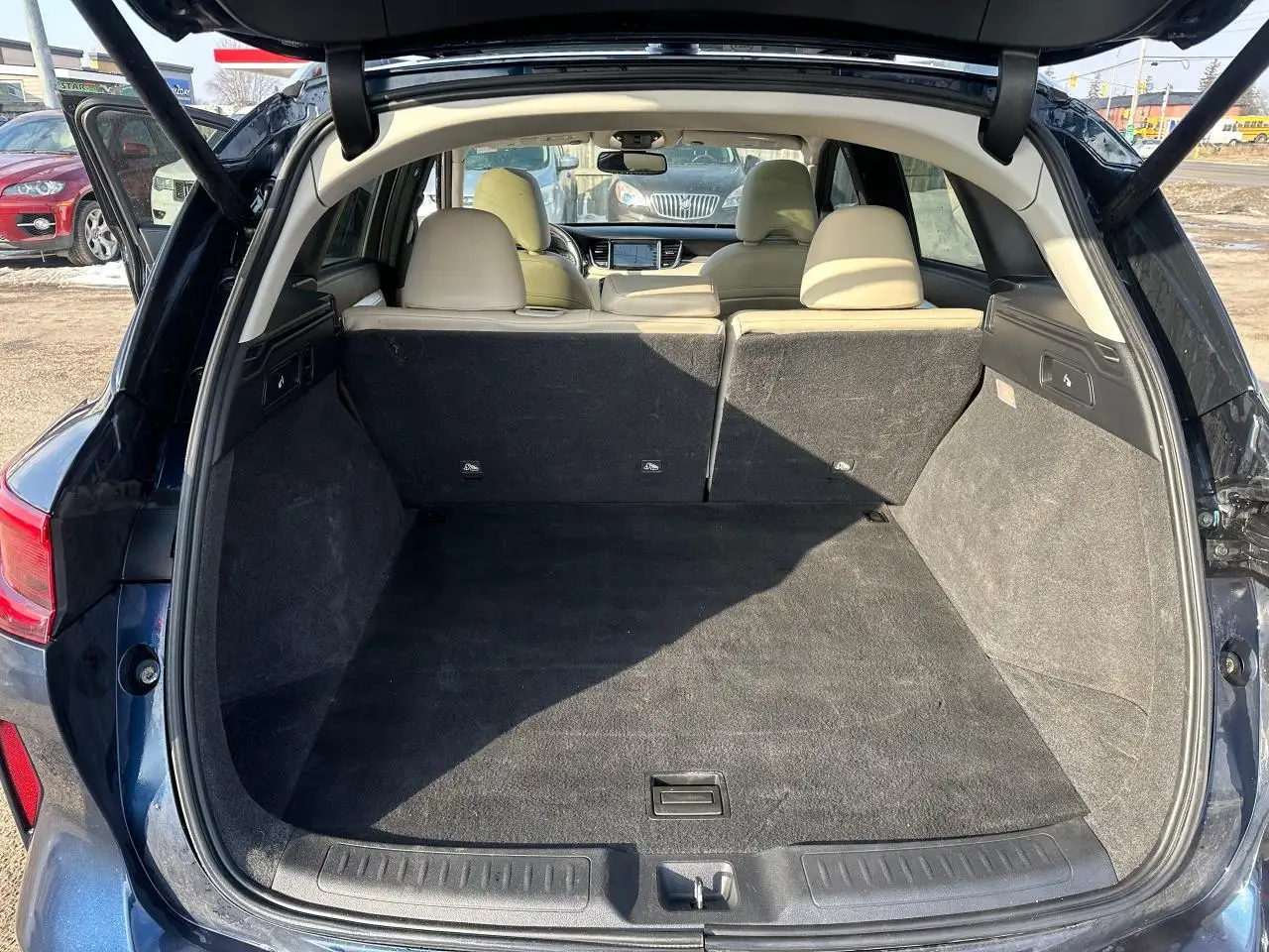 Infiniti QX50 снимка Infiniti QX50