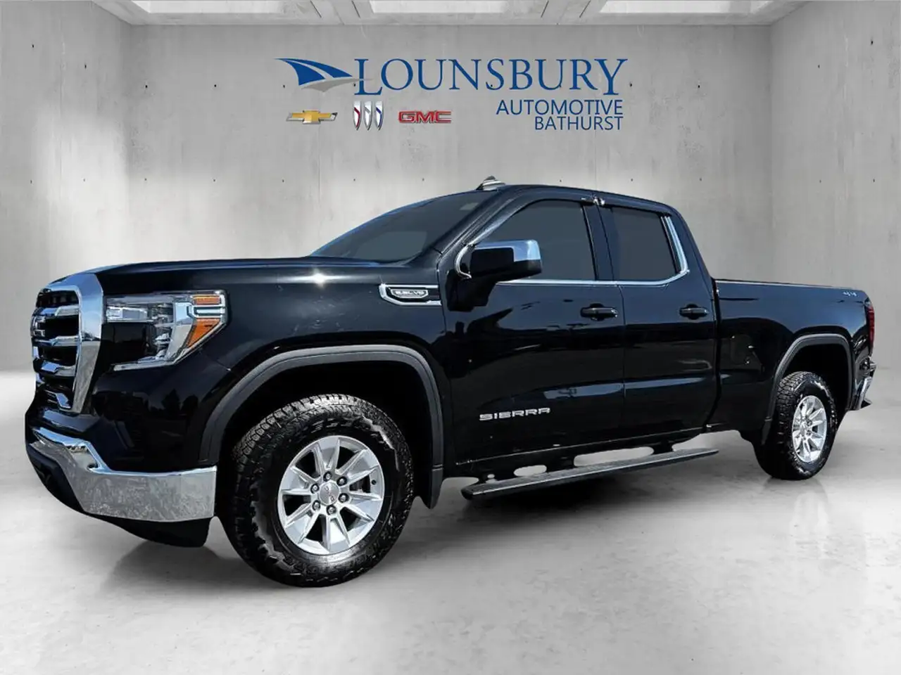 GMC Sierra 1500 снимка GMC Sierra 1500