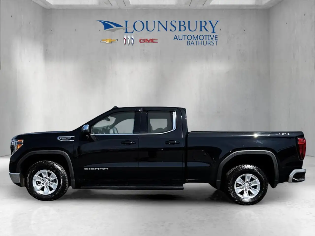 GMC Sierra 1500 снимка GMC Sierra 1500