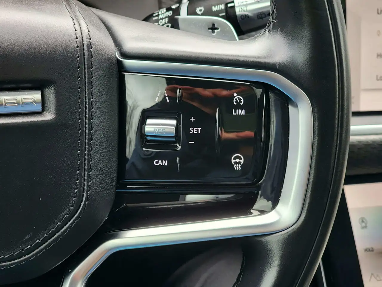 Land Rover Range Rover Velar снимка Land Rover Range Rover Velar