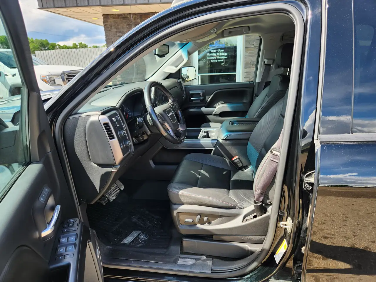 GMC Sierra 1500 fotografie GMC Sierra 1500