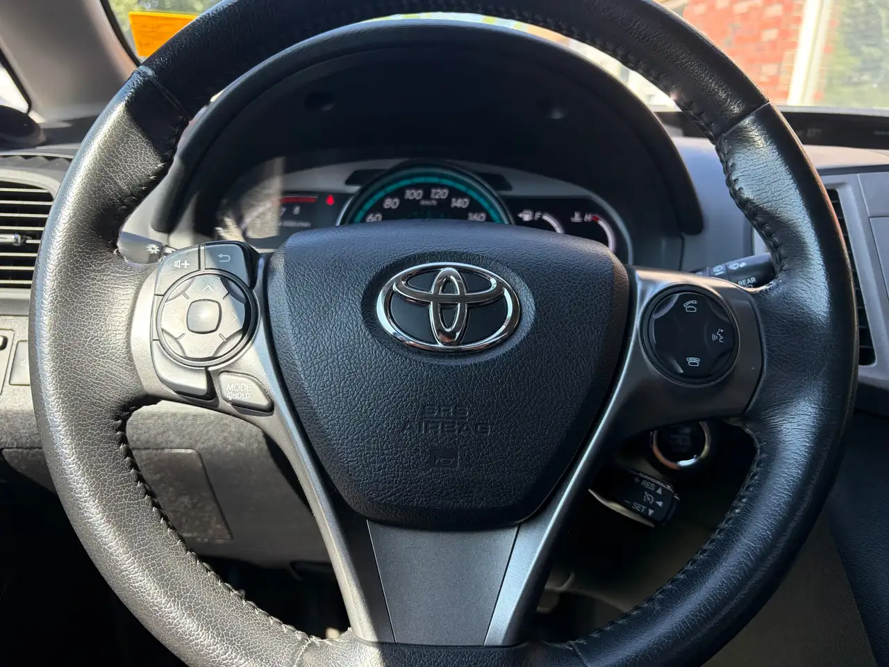 Toyota Venza снимка Toyota Venza