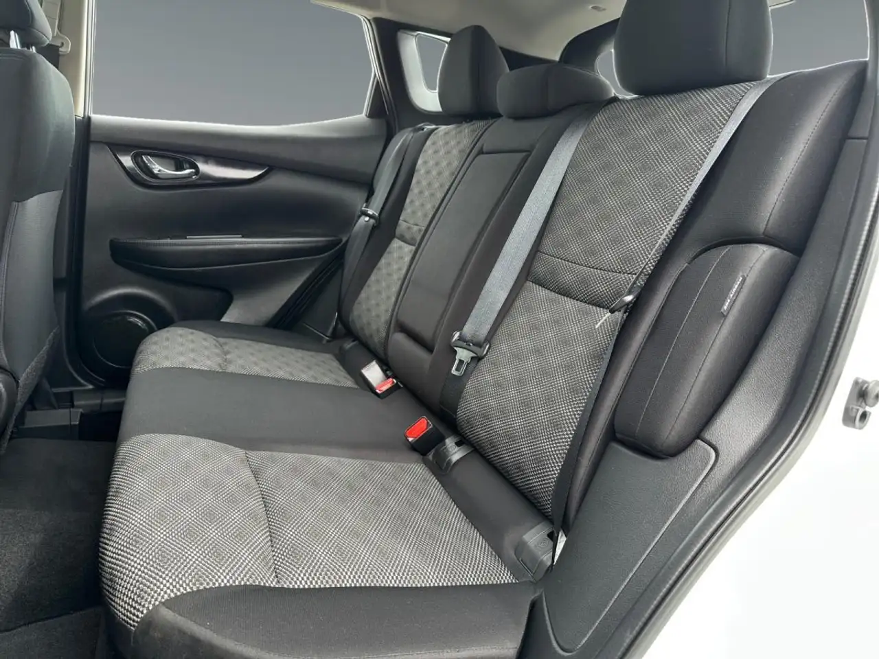 Nissan Qashqai снимка Nissan Qashqai