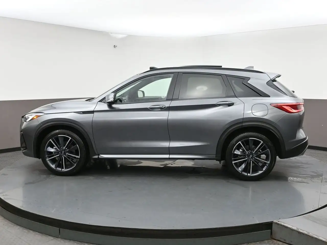 Infiniti QX50 снимка Infiniti QX50
