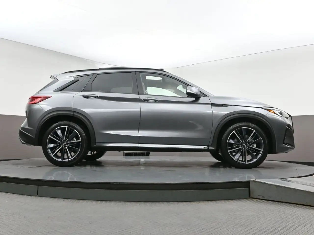 Infiniti QX50 снимка Infiniti QX50