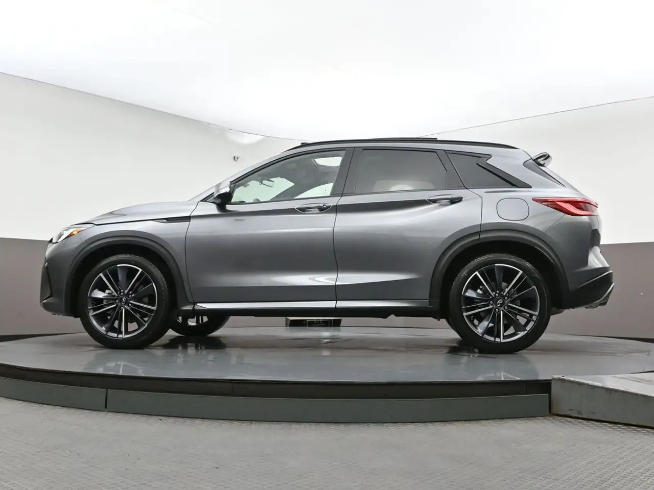 Infiniti QX50 снимка Infiniti QX50