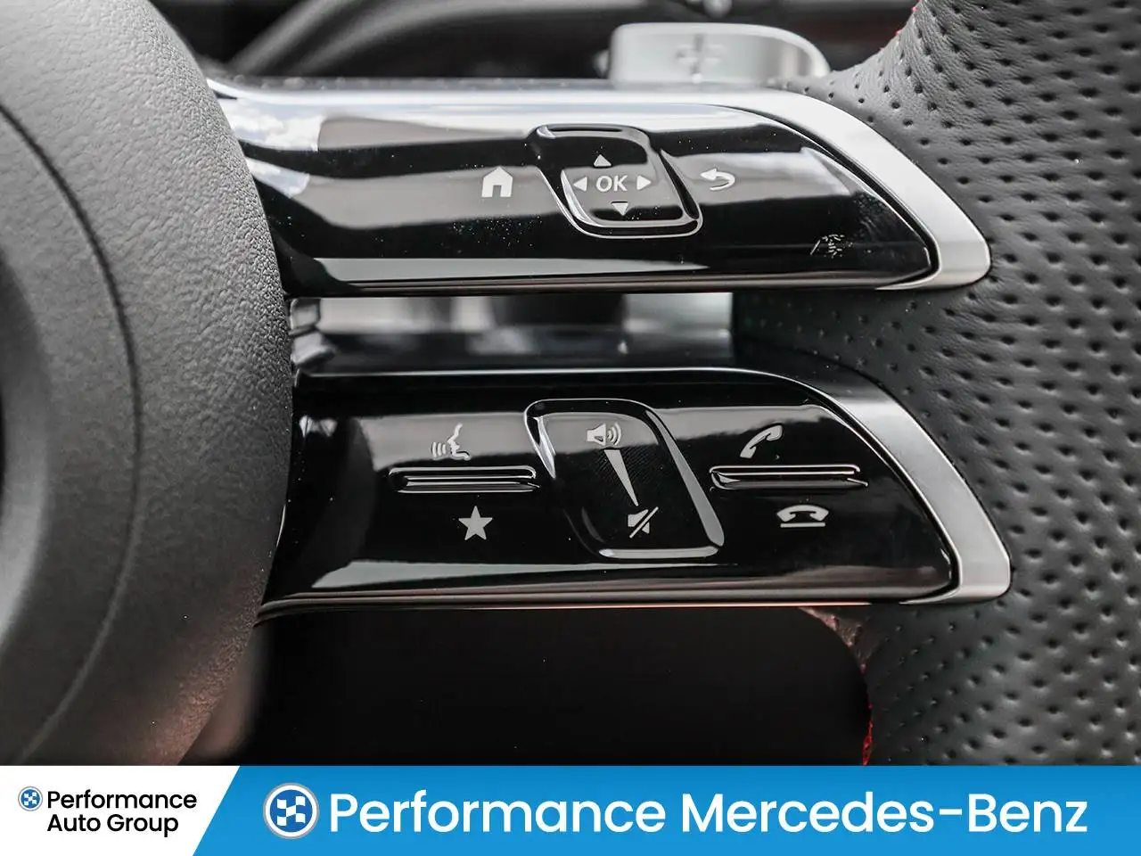 Mercedes-Benz GLA fotografie Mercedes-Benz GLA