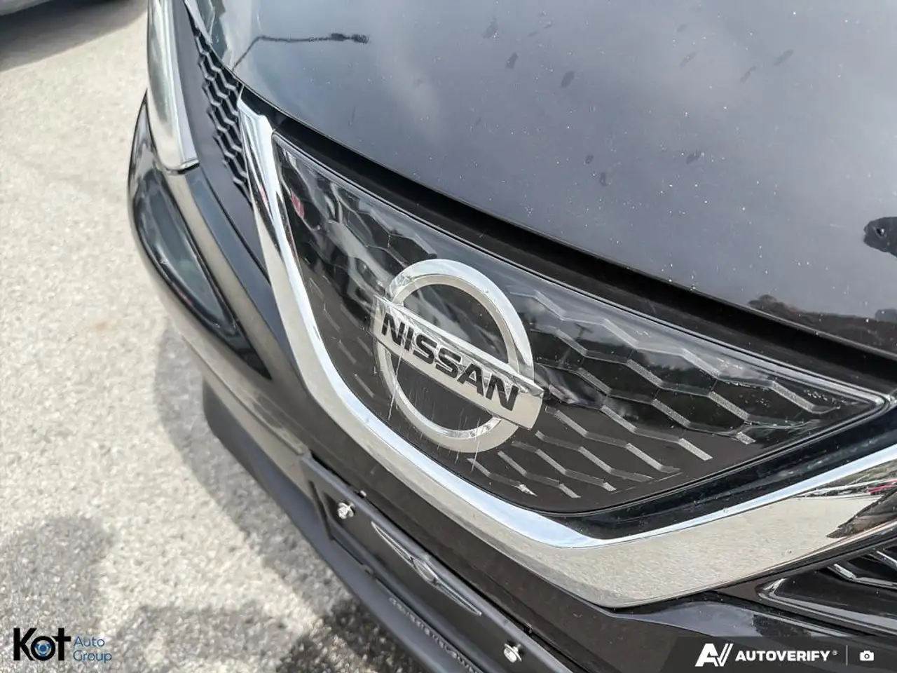 Nissan Qashqai снимка Nissan Qashqai
