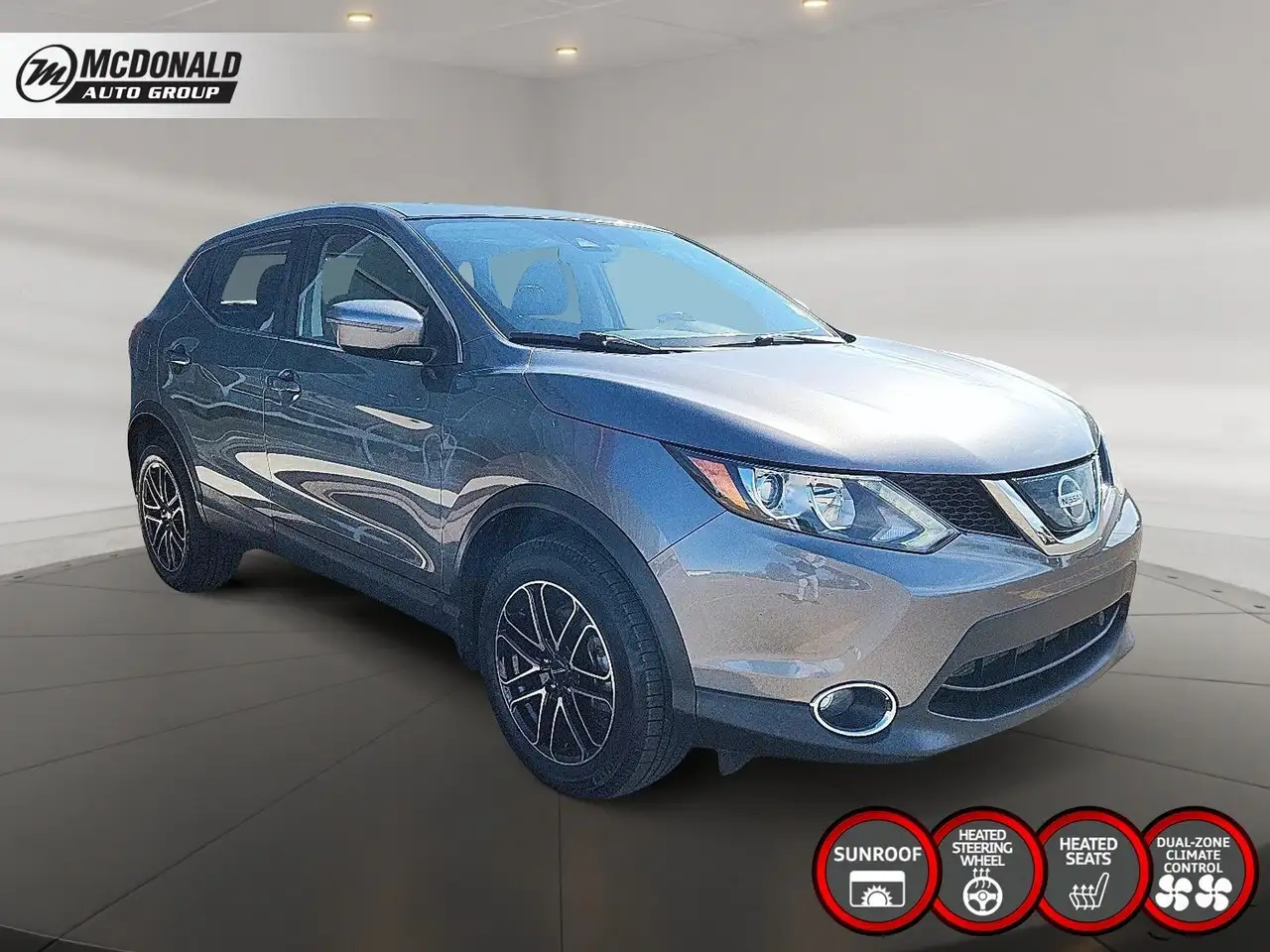 Nissan Qashqai снимка Nissan Qashqai
