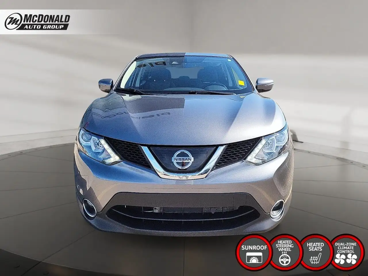 Nissan Qashqai снимка Nissan Qashqai