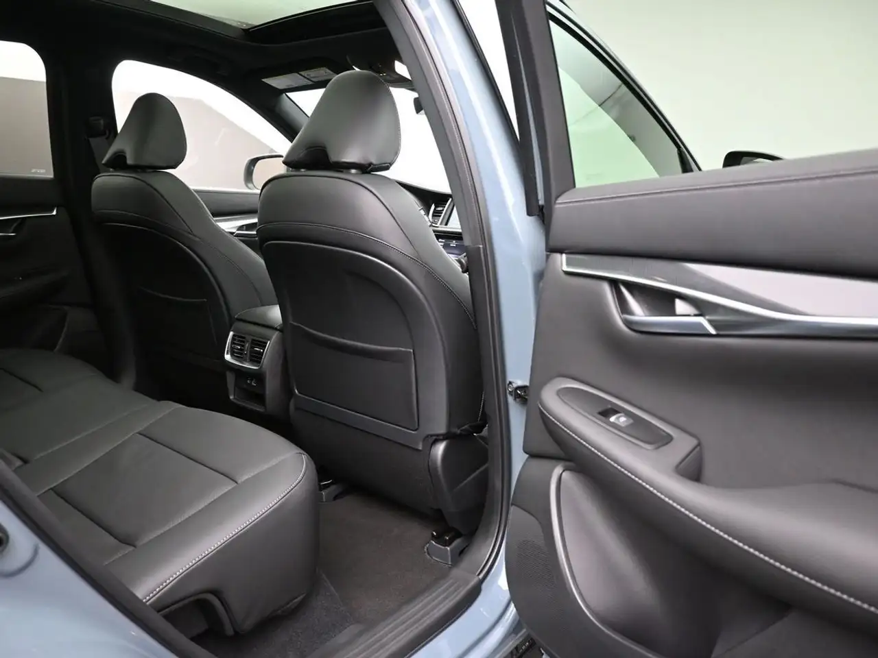Infiniti QX50 fotografie Infiniti QX50
