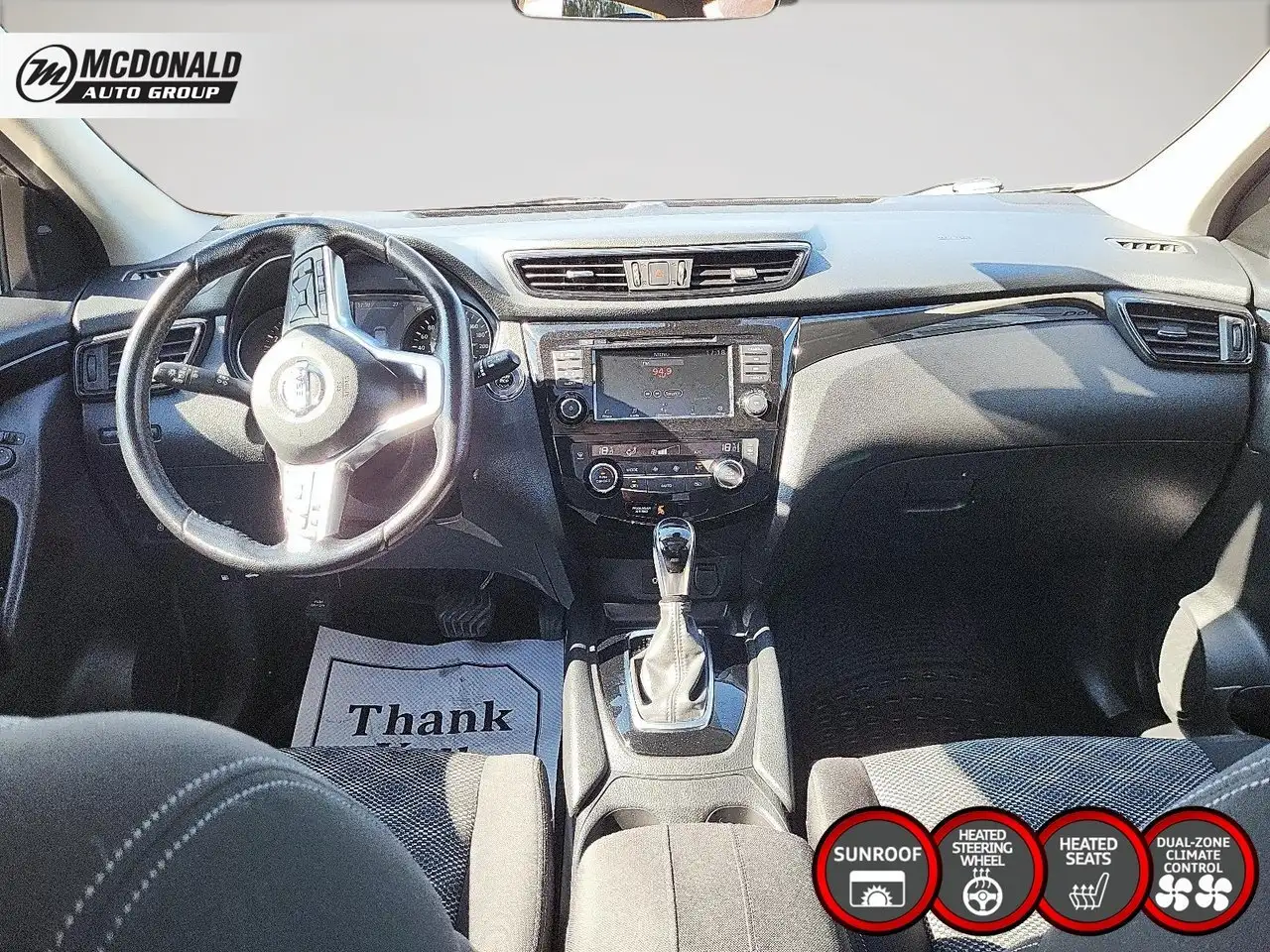 Nissan Qashqai снимка Nissan Qashqai