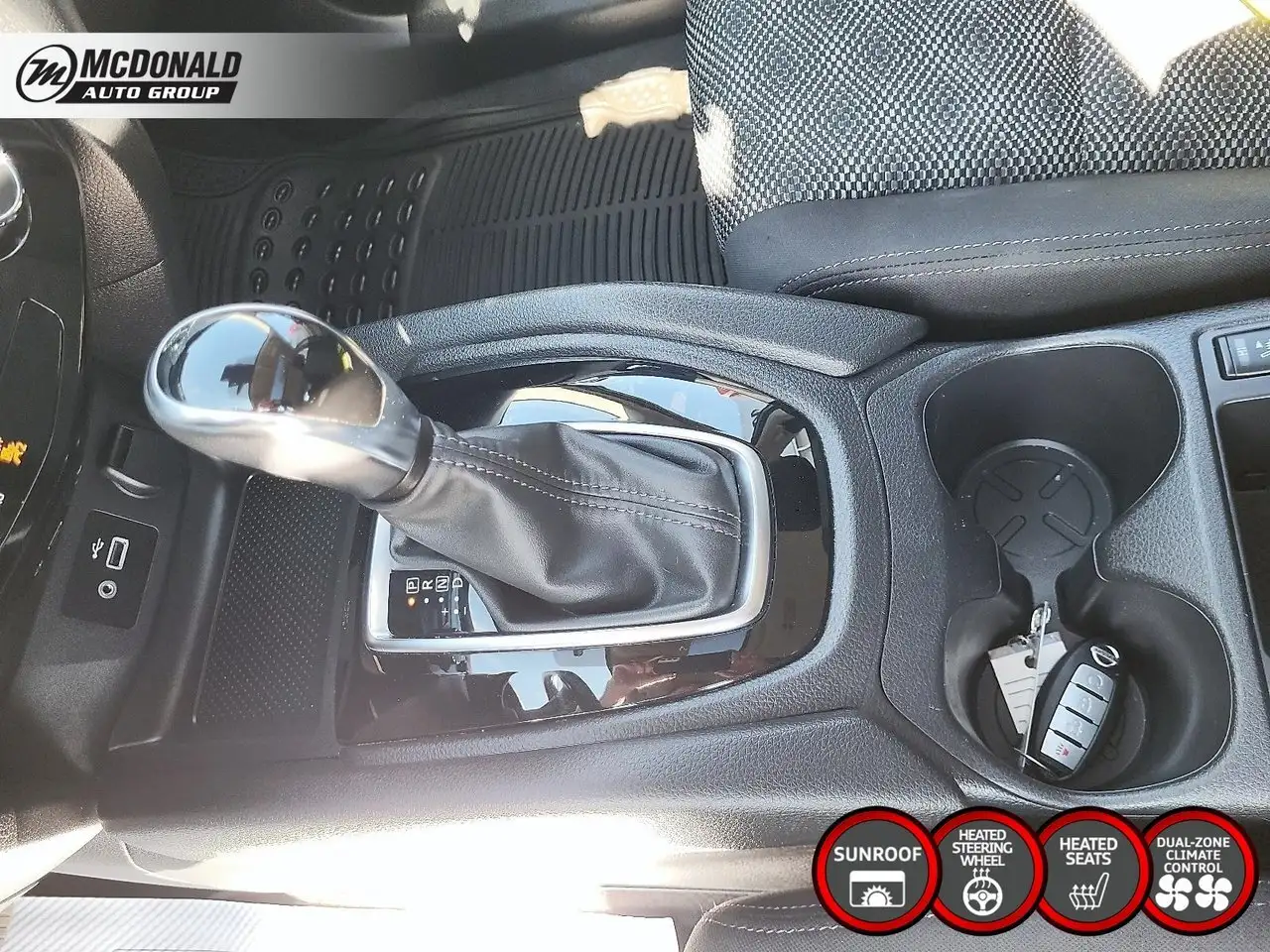 Nissan Qashqai снимка Nissan Qashqai