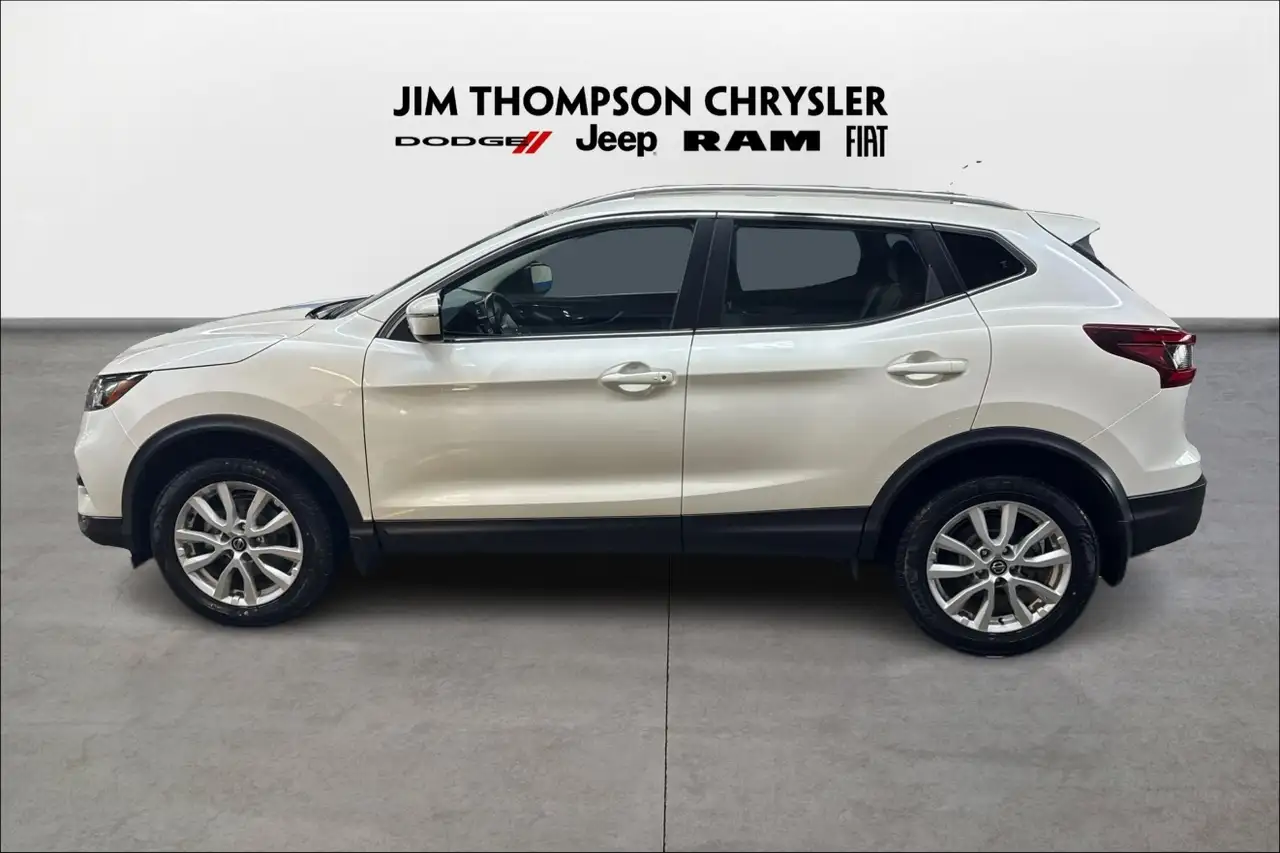 Nissan Qashqai photo Nissan Qashqai