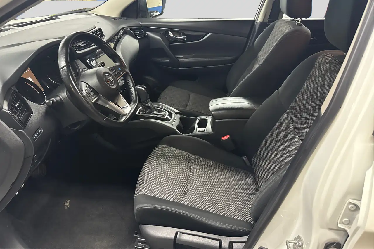 Nissan Qashqai photo Nissan Qashqai