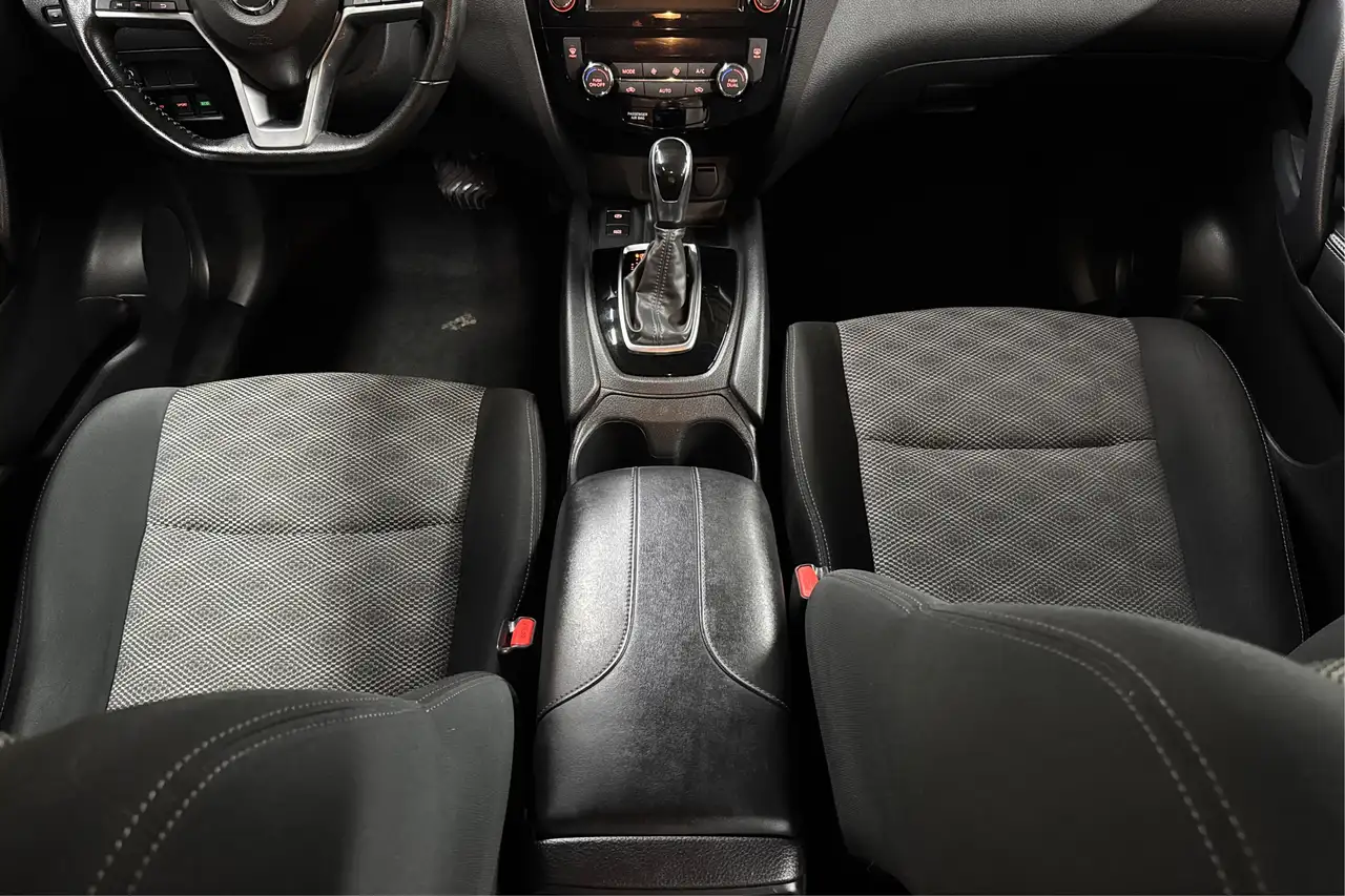 Nissan Qashqai photo Nissan Qashqai