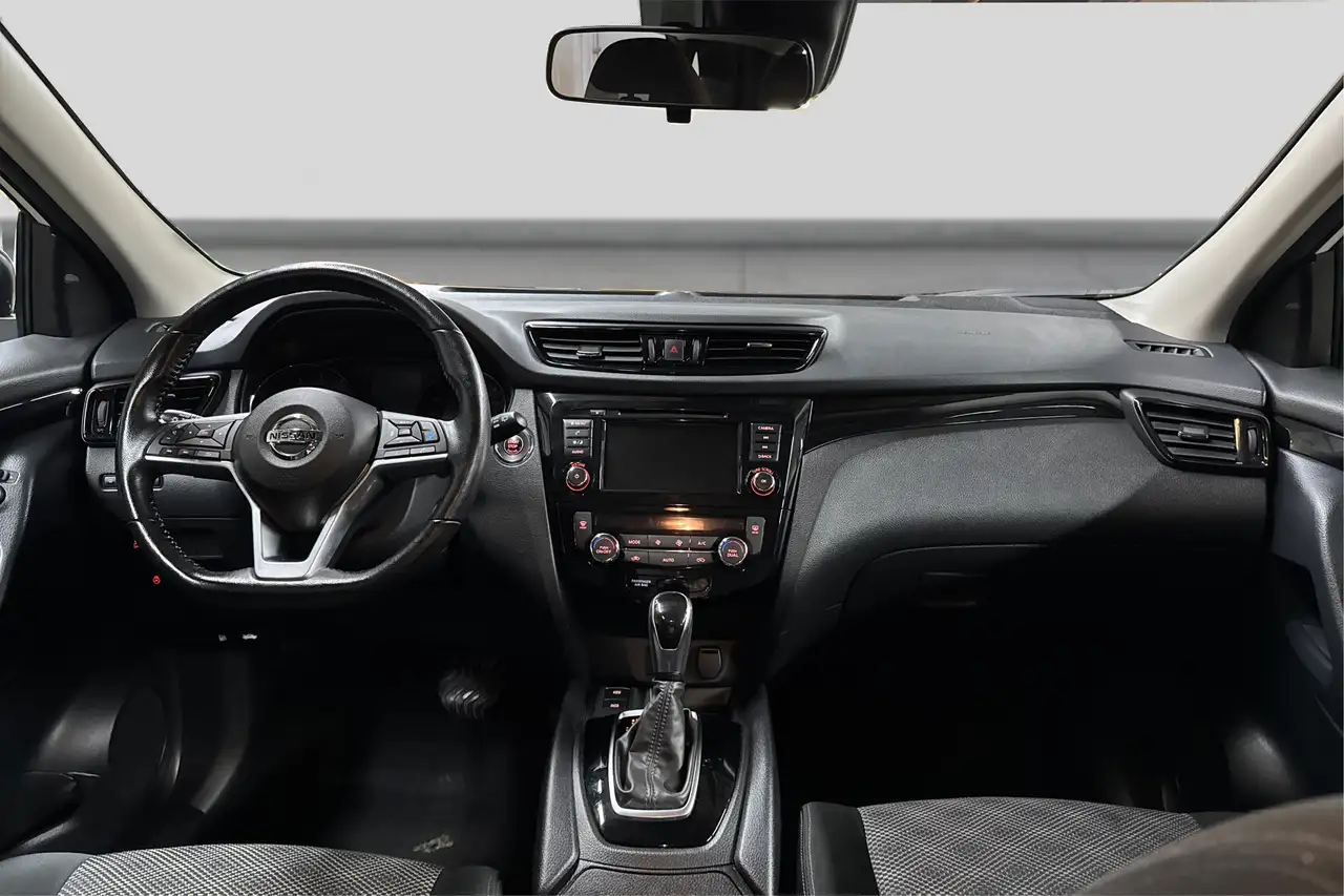 Nissan Qashqai photo Nissan Qashqai