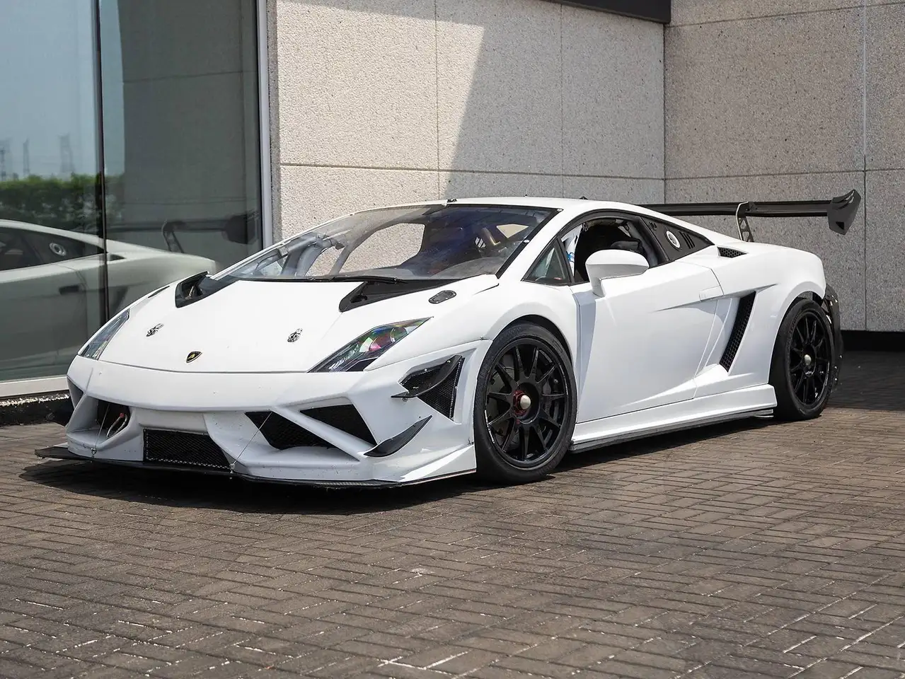 Lamborghini Gallardo снимка Lamborghini Gallardo