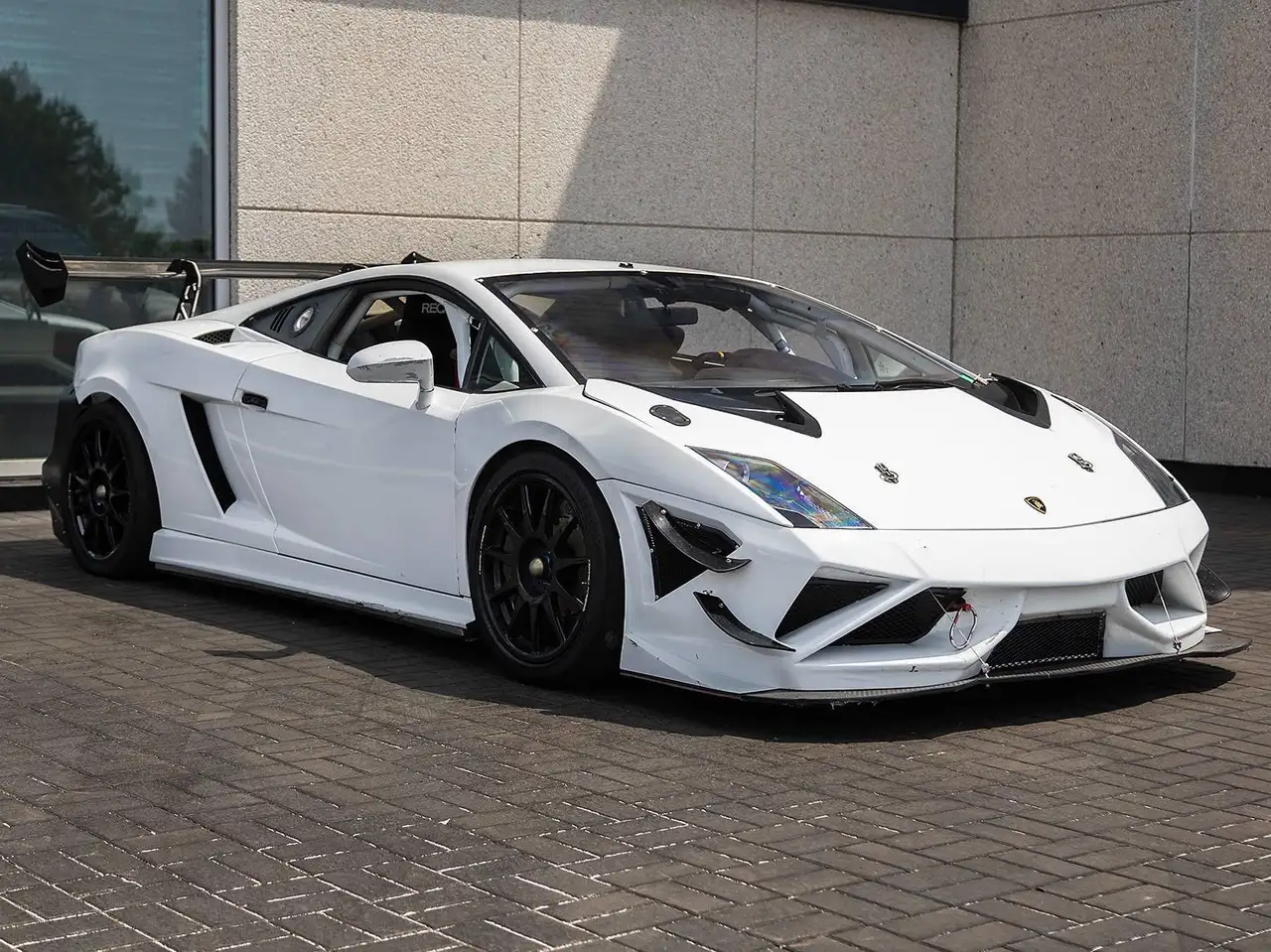 Lamborghini Gallardo снимка Lamborghini Gallardo