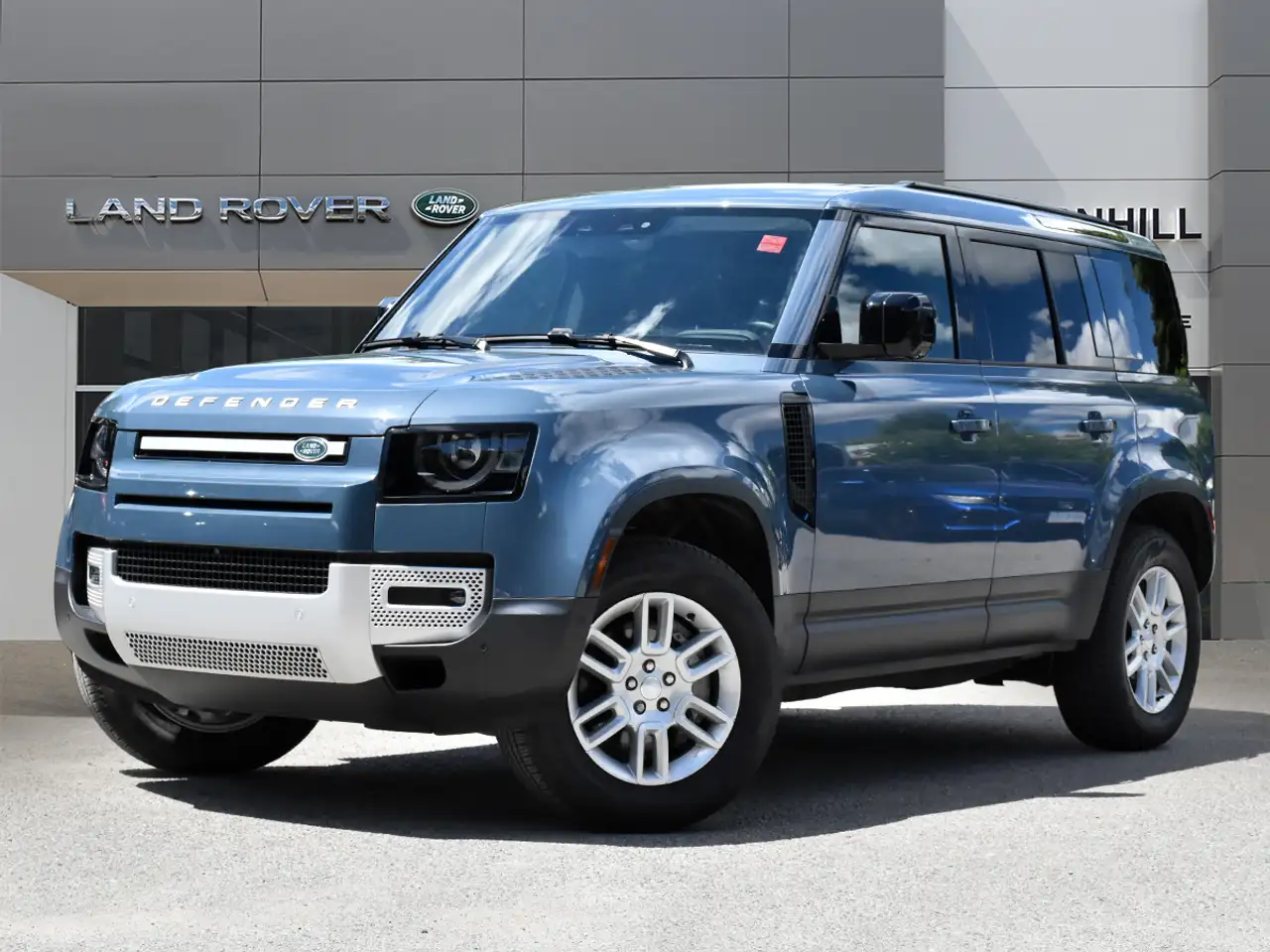 2025 Land Rover Defender