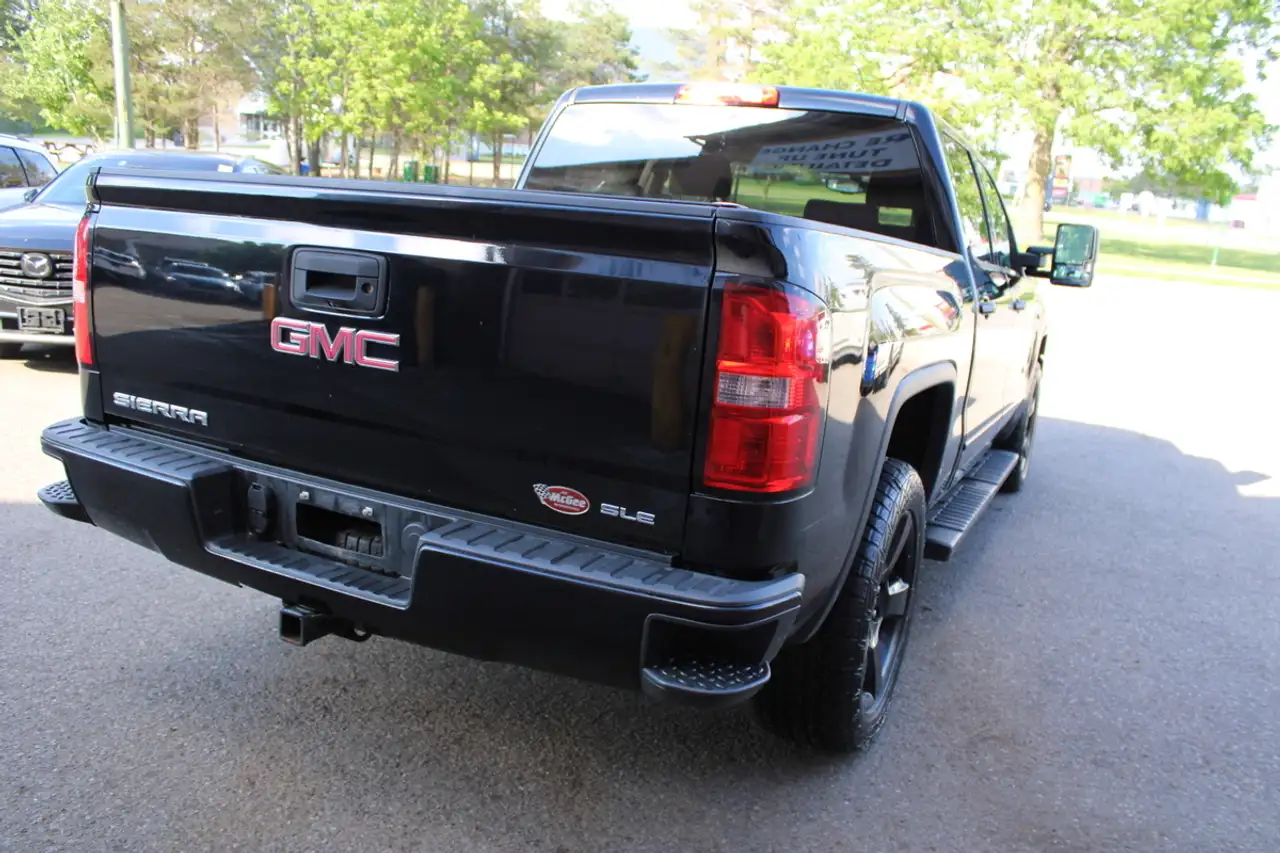 GMC Sierra 1500 fotografie GMC Sierra 1500