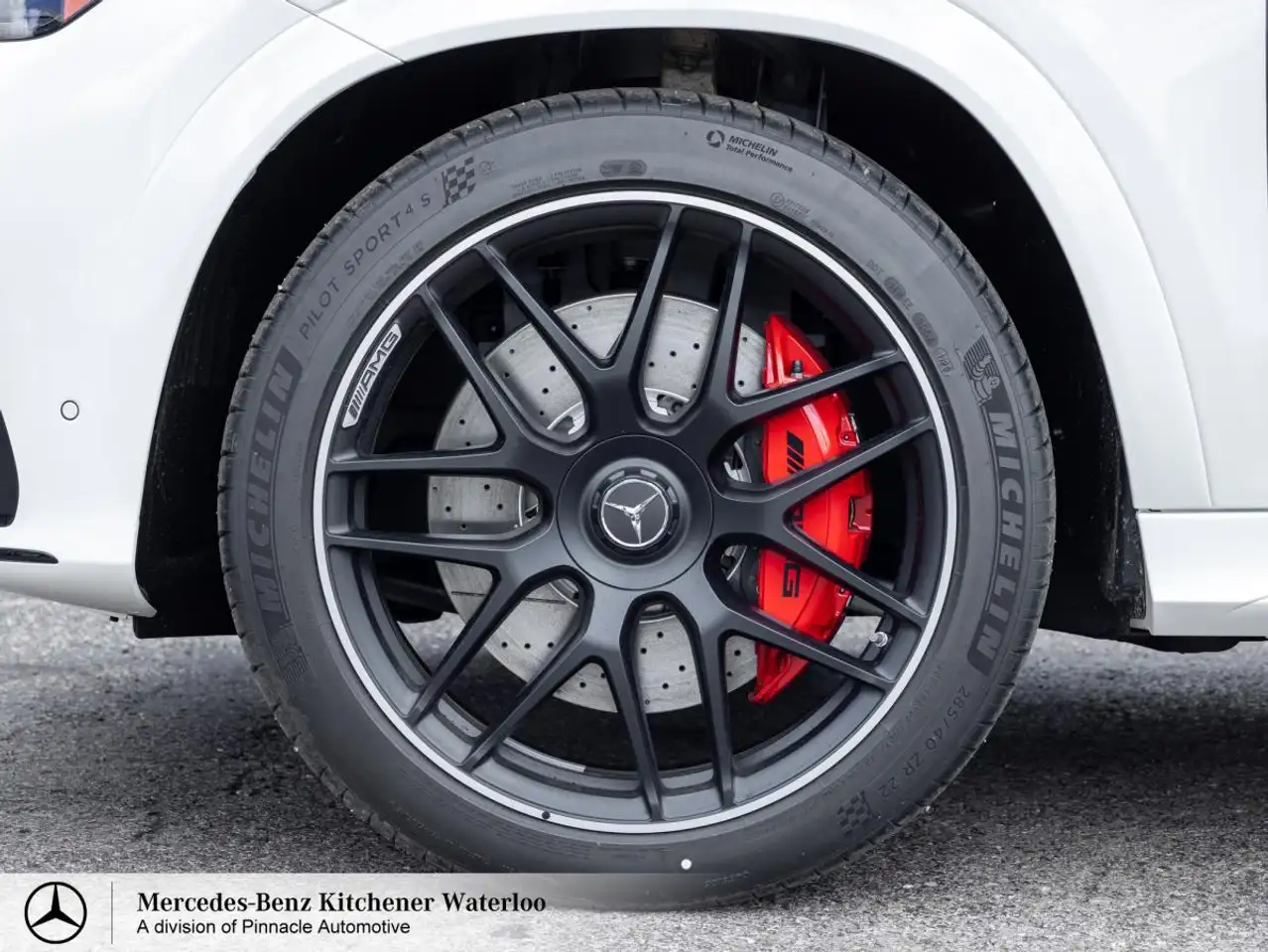 Mercedes-Benz GLE photo Mercedes-Benz GLE