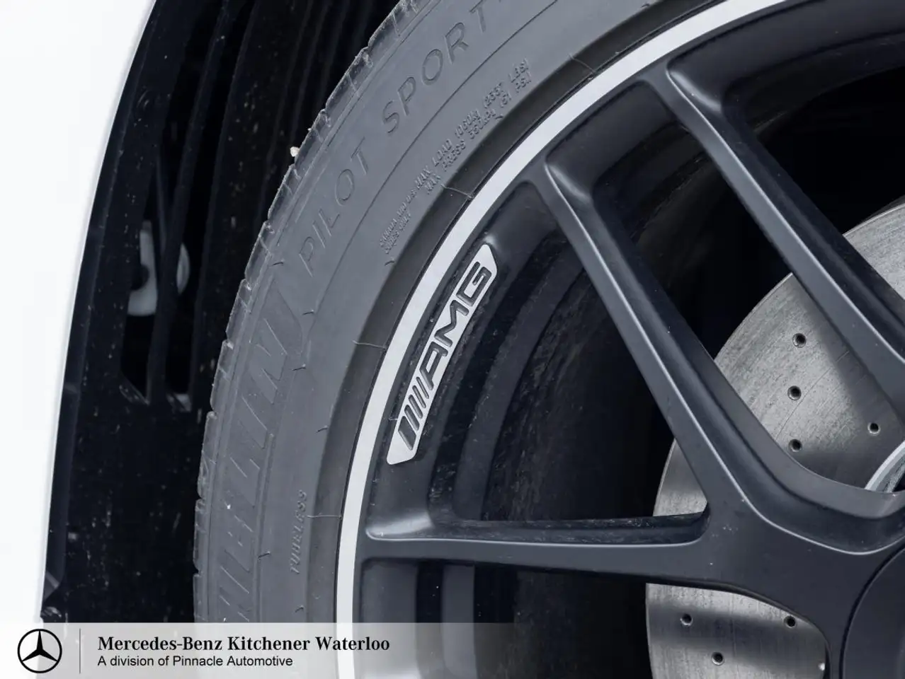 Mercedes-Benz GLE photo Mercedes-Benz GLE