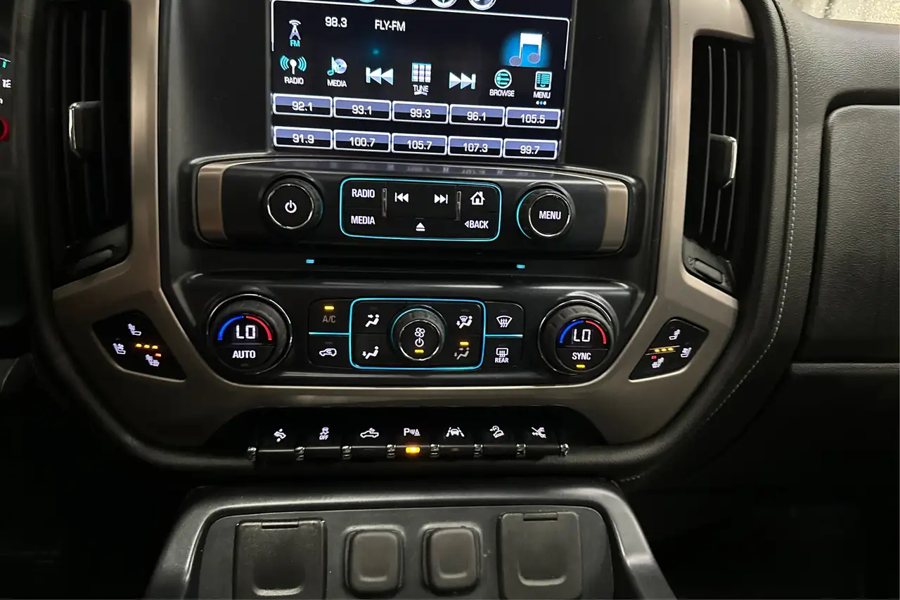 GMC Sierra 1500 снимка GMC Sierra 1500
