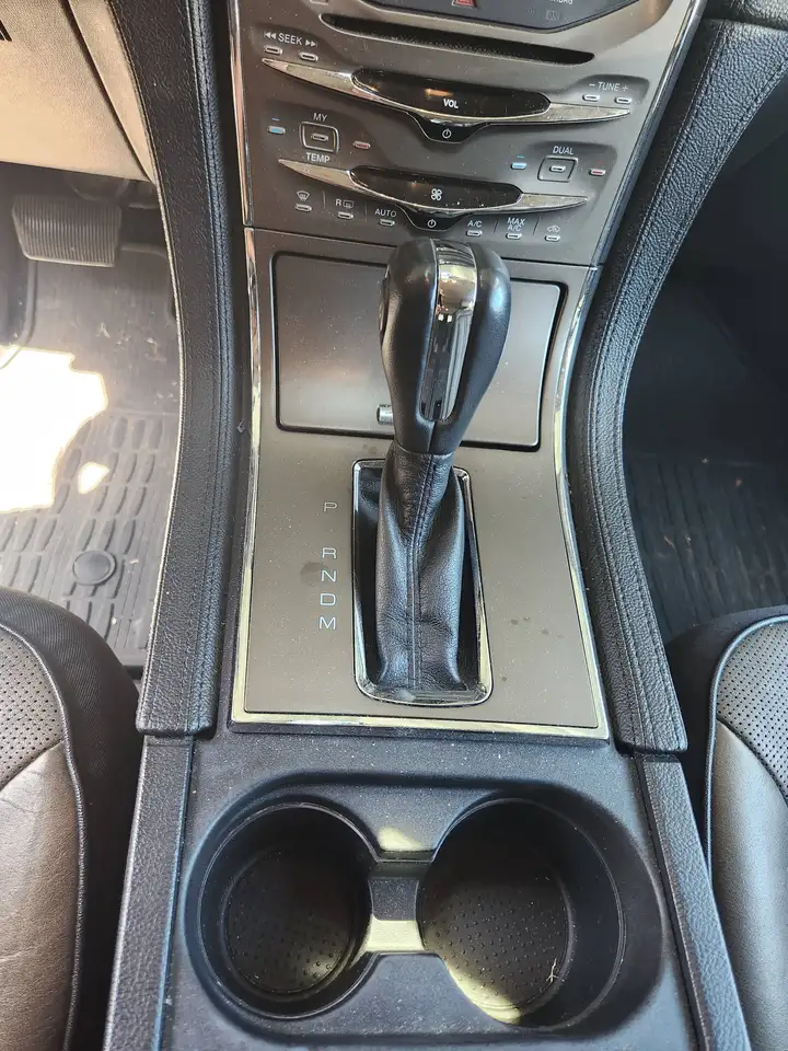 Lincoln MKX снимка Lincoln MKX
