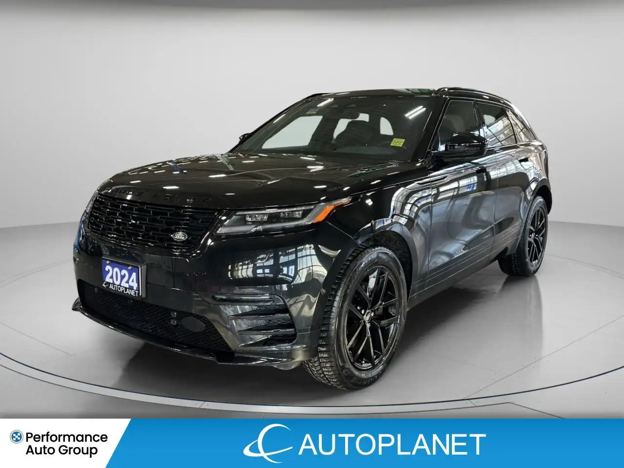 Land Rover Range Rover Velar photo Land Rover Range Rover Velar