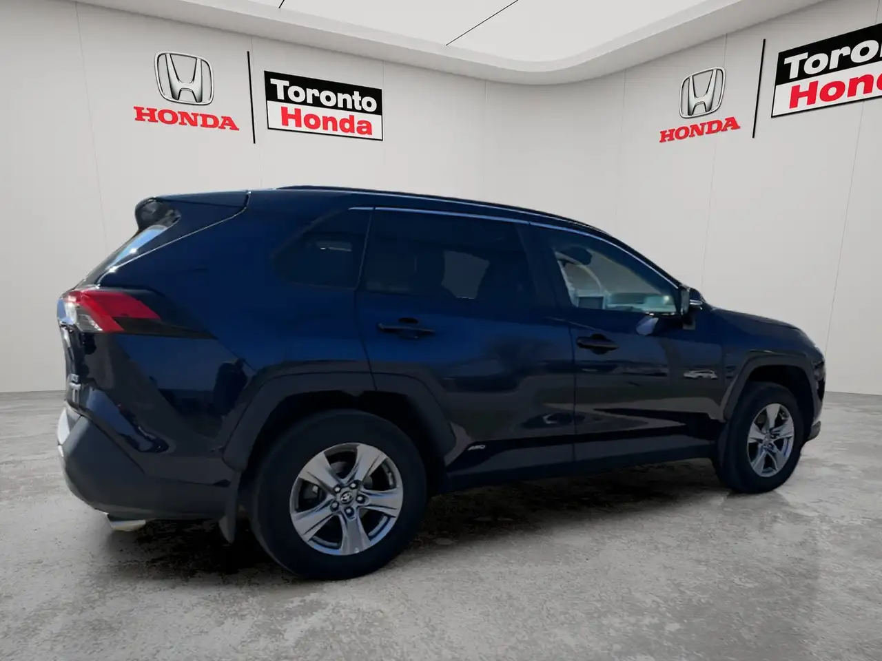 Toyota RAV 4 снимка Toyota RAV 4