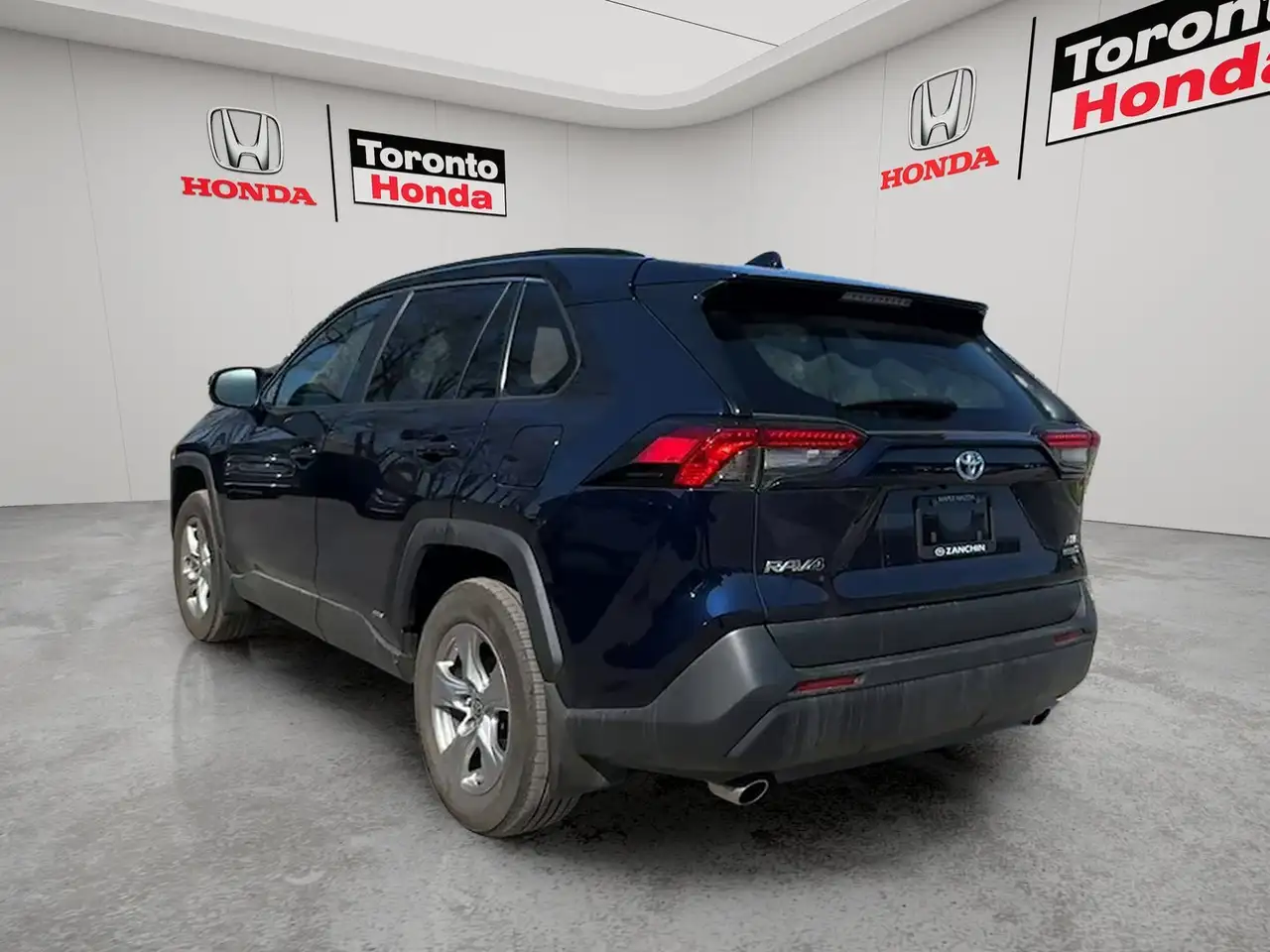 Toyota RAV 4 снимка Toyota RAV 4