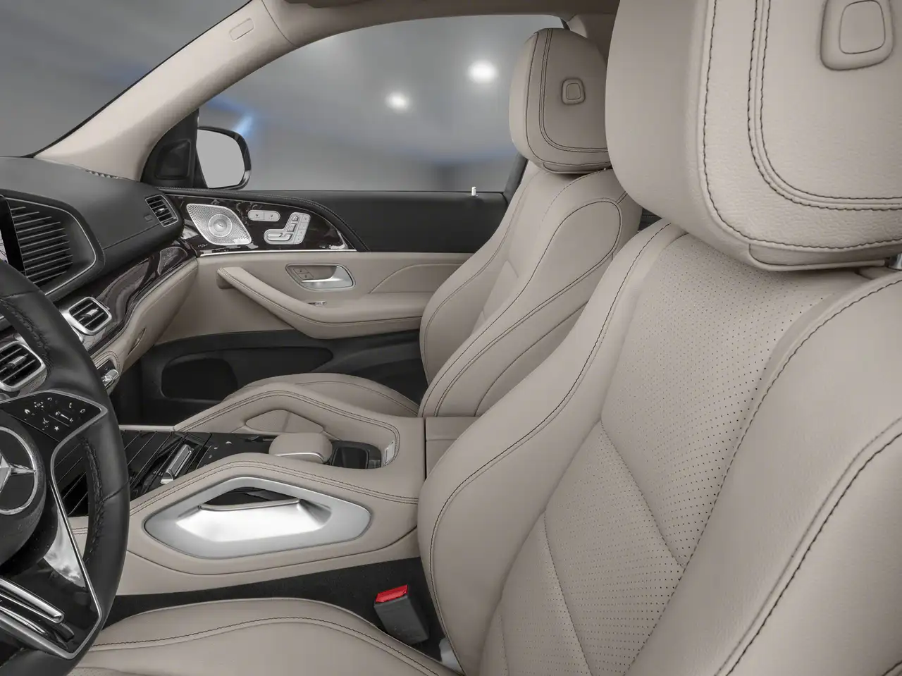 Mercedes-Benz GLE снимка Mercedes-Benz GLE