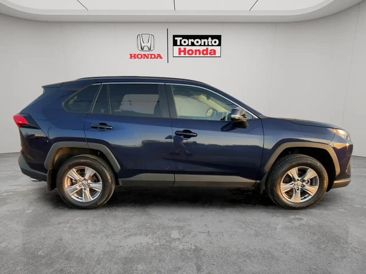 Toyota RAV 4 photo Toyota RAV 4