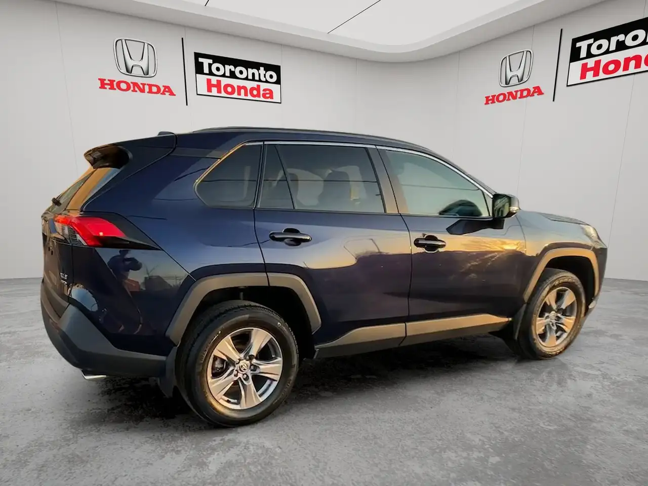 Toyota RAV 4 photo Toyota RAV 4