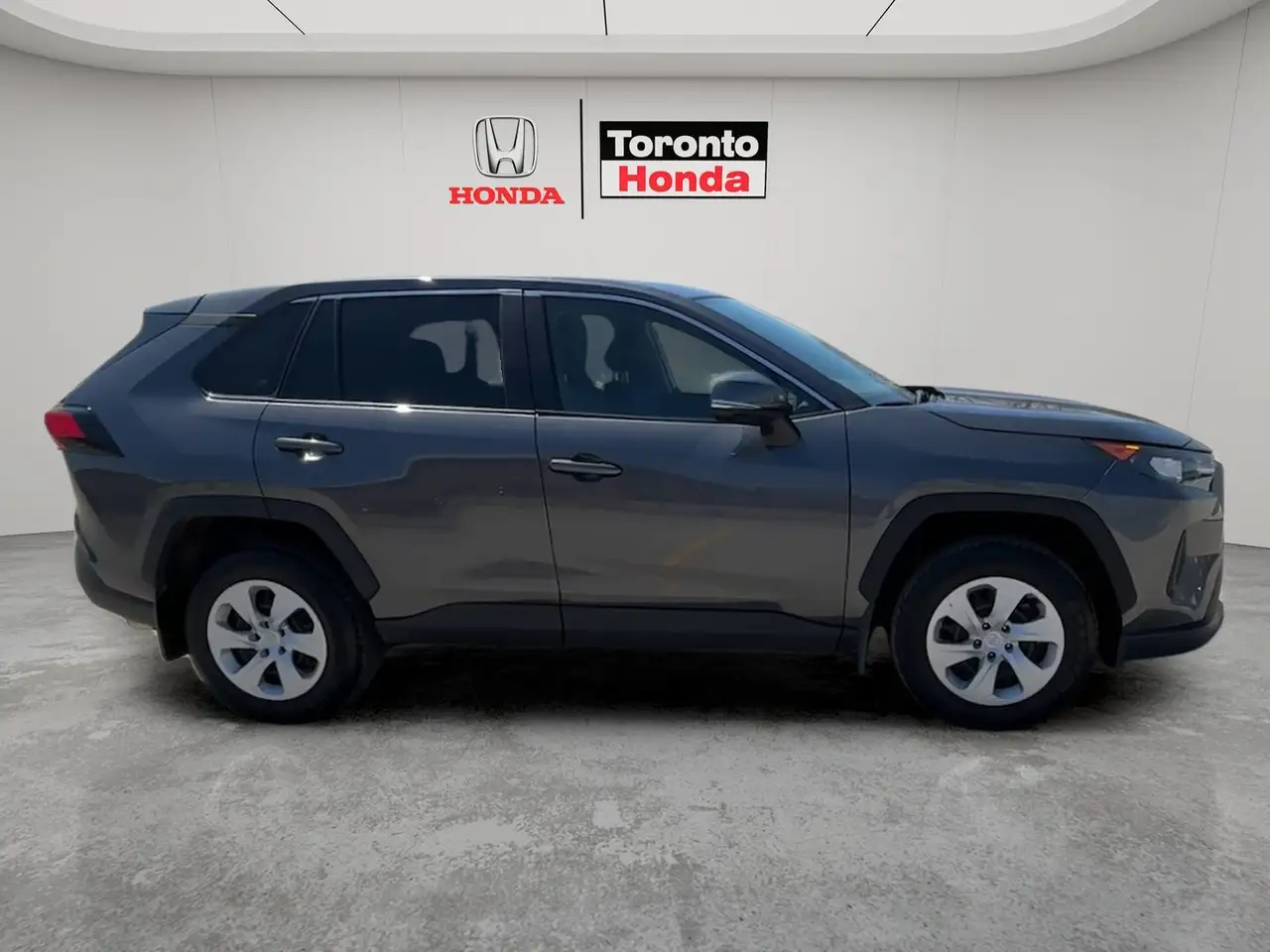 Toyota RAV 4 photo Toyota RAV 4