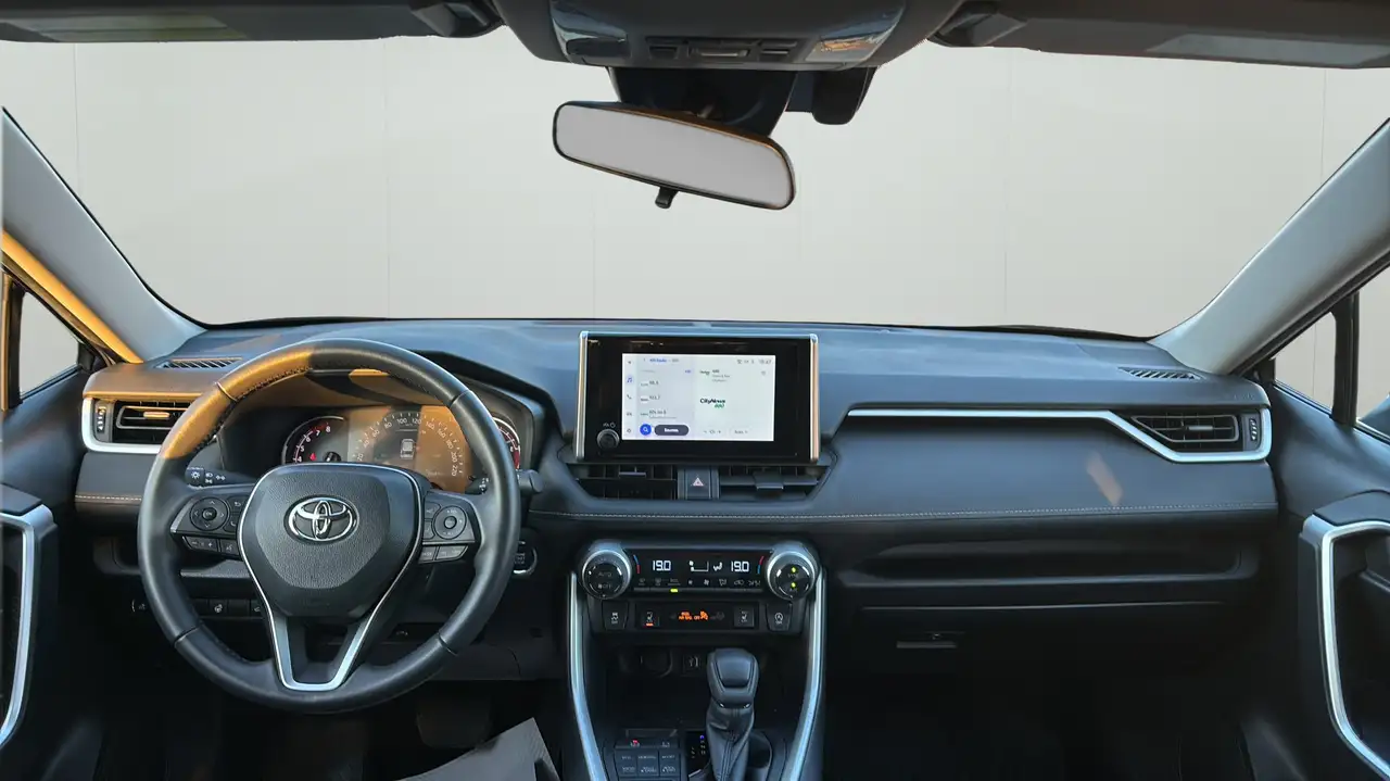 Toyota RAV 4 photo Toyota RAV 4