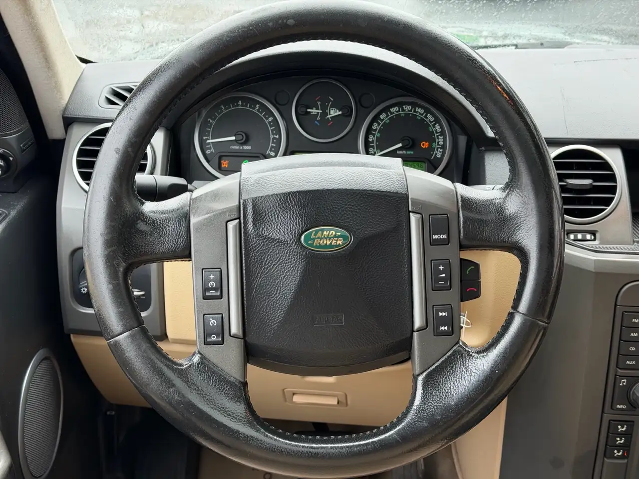 Land Rover LR3 снимка Land Rover LR3