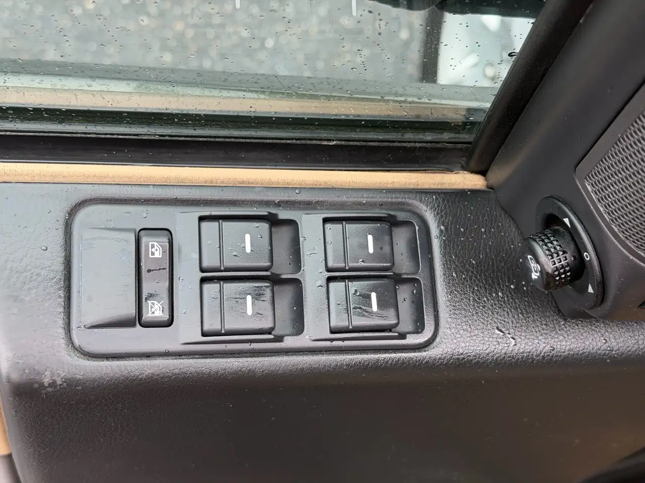 Land Rover LR3 снимка Land Rover LR3