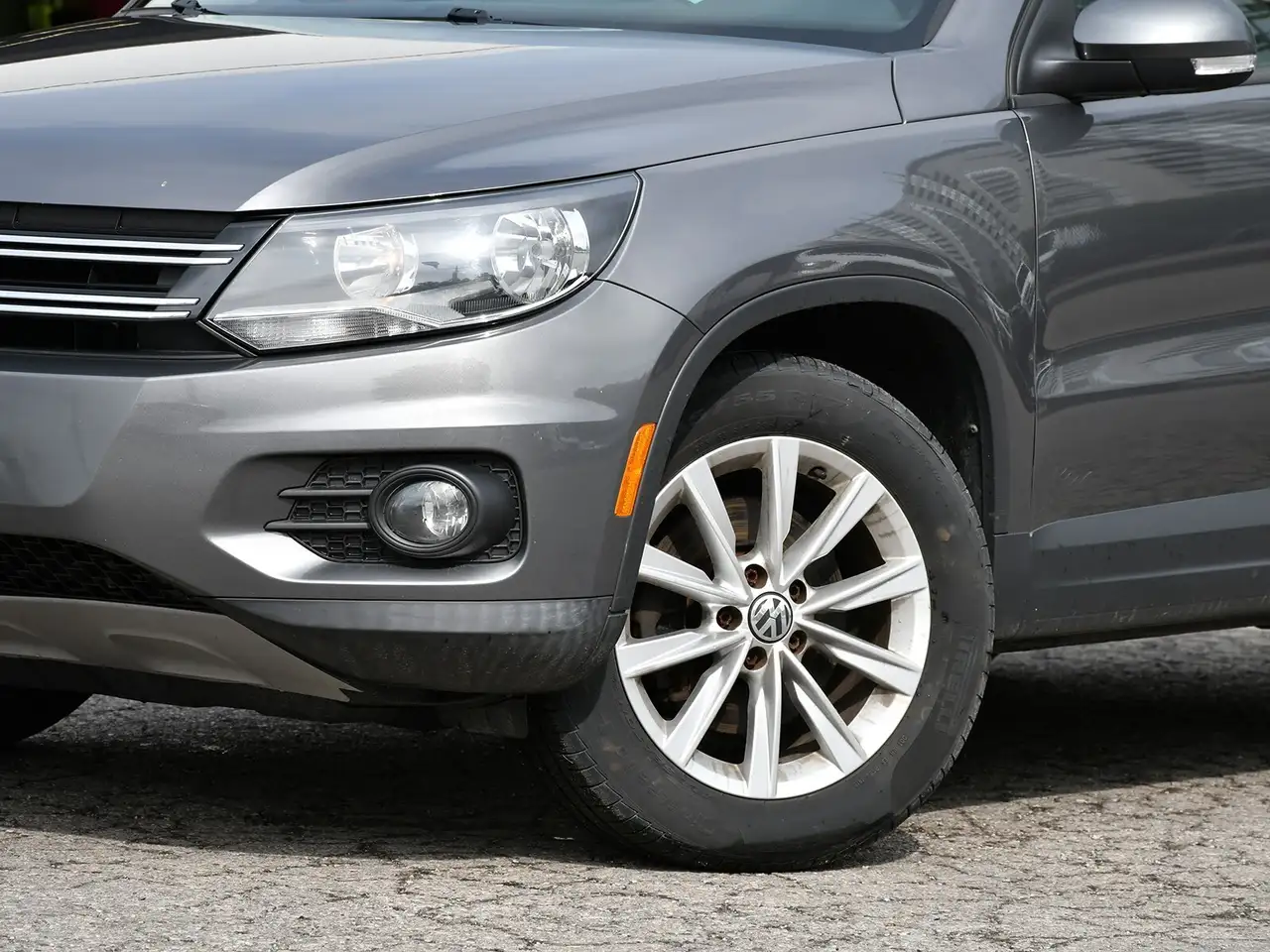 Volkswagen Tiguan снимка Volkswagen Tiguan