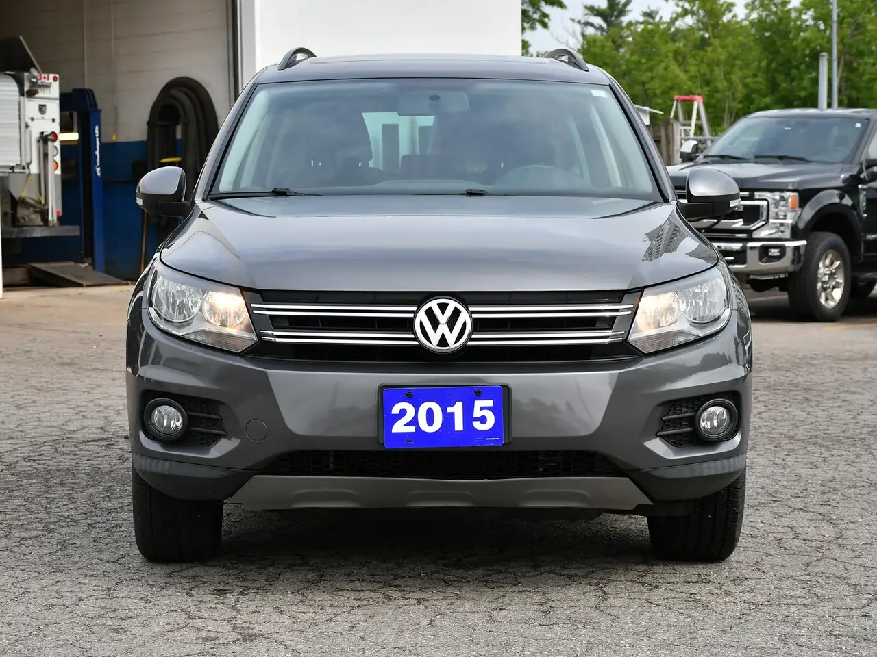 Volkswagen Tiguan снимка Volkswagen Tiguan