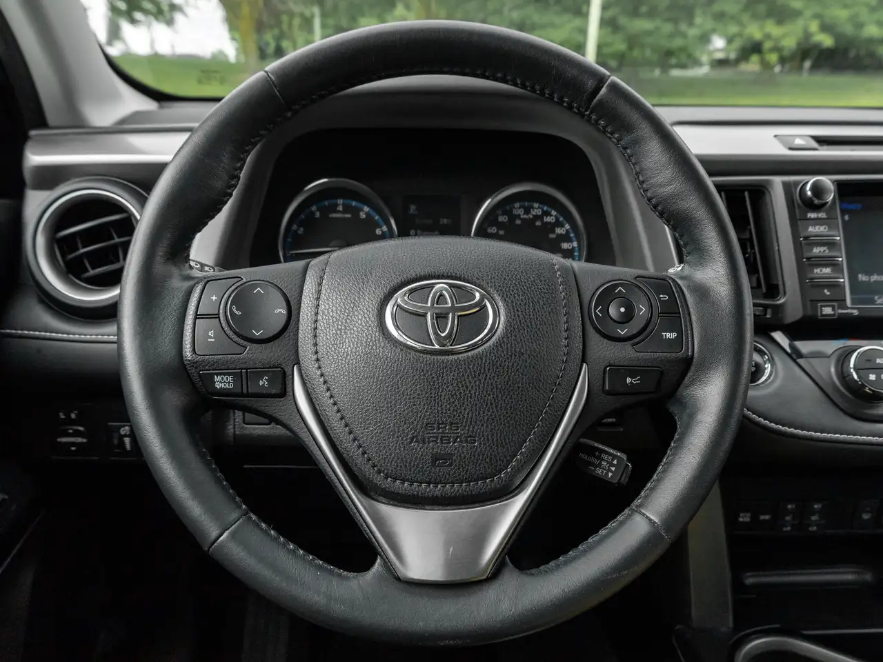 Toyota RAV 4 photo Toyota RAV 4